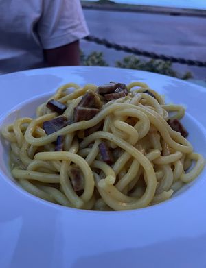 carbonara vegan  at Santa - La Pizza Buona e Giusta in Desenzano Del Garda