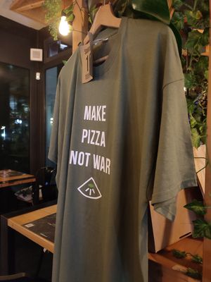  at Santa - La Pizza Buona e Giusta in Desenzano Del Garda