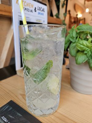 Virgin Mojito at Santa - La Pizza Buona e Giusta in Desenzano Del Garda