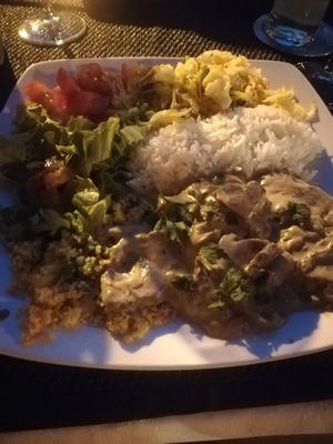 Seitan with cuscus, cream and basmati rice at Anjo Verde in Braga