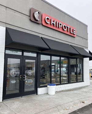 Exterior April 2025 at Chipotle in Apple Valley