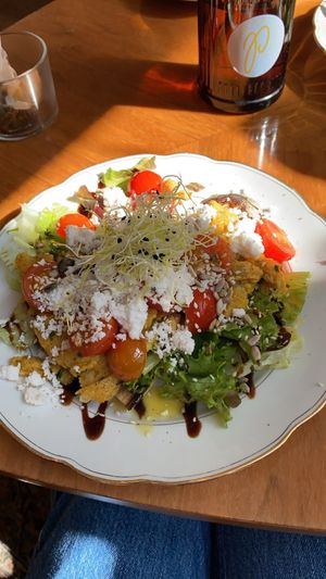   at püük - fein + herausgeputzt in Hamburg