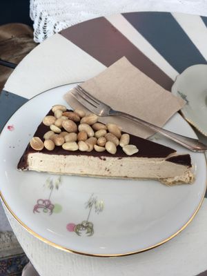Peanut cake at püük - fein + herausgeputzt in Hamburg