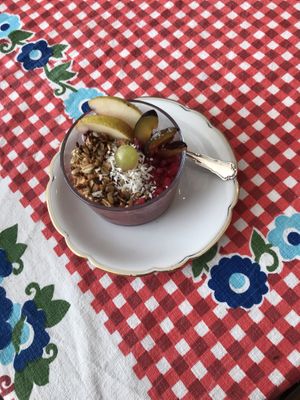 Some kind of icecream cereal dessert at püük - fein + herausgeputzt in Hamburg