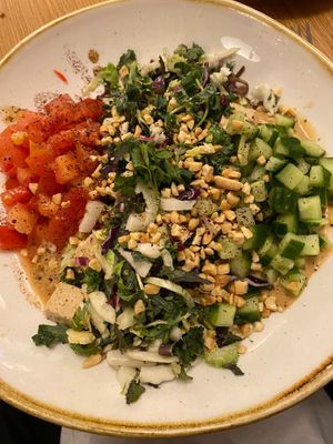 Balance Bowl with Soba Noodles at Fresh Kitchen & Juice Bar in Toronto