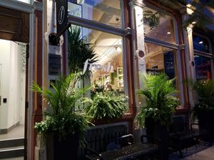 Fresh on Front at Fresh Kitchen & Juice Bar in Toronto