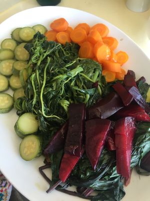 Steamed seasonal vegetables  at To Dromaki in Aegina