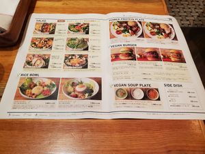 メニュー見開き #Veganuary at Mr. Farmer - Midtown Hibiya in Tokyo