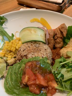 Taco salad 👍👍 at Mr. Farmer - Midtown Hibiya in Tokyo