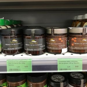 Chocolate spreads at BioJu in Tirana