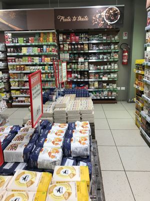 Dry goods and coffee at BioJu in Tirana