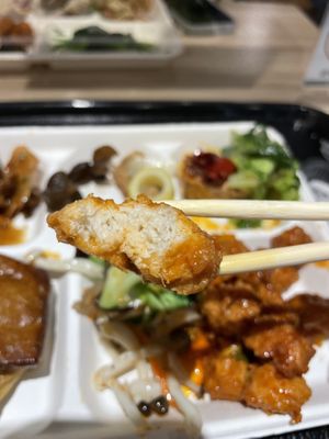 Sweet sour chicken  #Veganuary at Chéng 誠 - Lohas VLML - Songshan District in Taipei