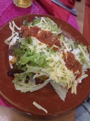 Tacos con queso vegano y ensalada at La Milpa in Orgiva