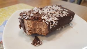 Amazing cacao and banana raw vegan ice cream ❤ at La Milpa in Orgiva