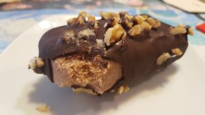 Raw vegan banana and cacao ice cream at La Milpa in Orgiva