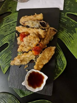 Starter: eggplant tempura at Alvocat in Tarragona
