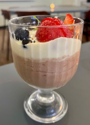 Vegan chocomousse crumble at CultuurCafé de Grote Post in Oostende