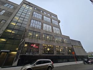 On the side at CultuurCafé de Grote Post in Oostende