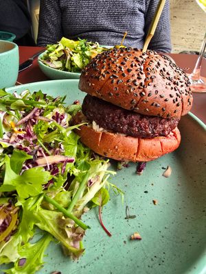 Beet burger at CultuurCafé de Grote Post in Oostende