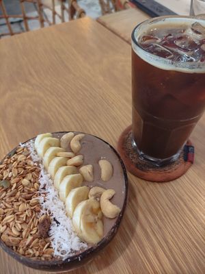 Combo set menu at Roots Plant-Based Cafe in Da Nang