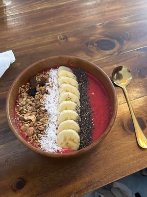 Smoothie bowl   at Roots Plant-Based Cafe in Da Nang