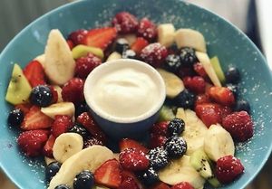 Fresh fruit & coconut yoghurt at Blank Coffee in South West London