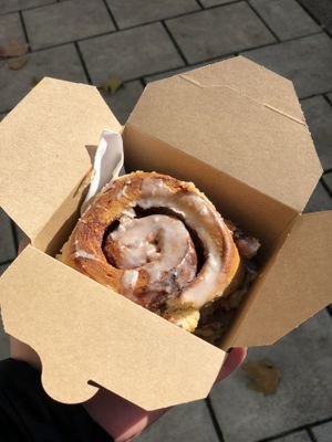 Best Vegan Cinnamon Bun at Blank Coffee in South West London