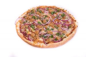 Vegan BBQ Chicken Pizza at Pizza Boy in Glendale