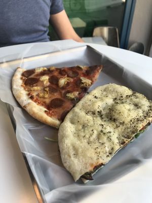 Pizza and Focaccia at Vegrano in Lucca