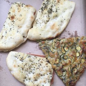 So many different kinds of traditional Italian dishes made vegan 😍 at Vegrano in Lucca