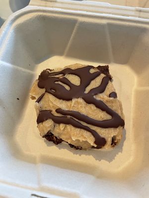 Caramel bar  at Catch A Healthy Habit Cafe in Fairfield