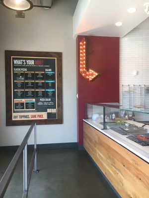 Front at Mod Pizza - E Ontario in Corona