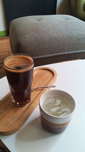  at Newtree Café in Lyon