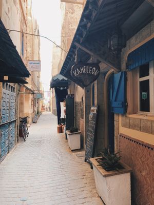 Extreior  at Kameleon in Essaouira