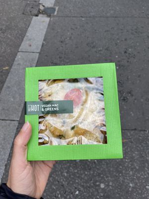 Vegan mac & greens at Pret A Manger - Exmouth Market in London