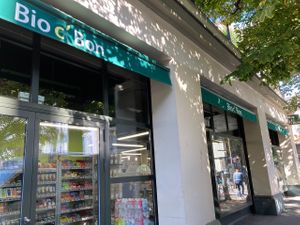 Exterior  at Kiss The Ground in Lausanne