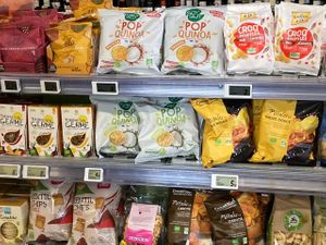 Snacks  at Kiss The Ground in Lausanne