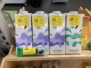Plant-based milk  at Kiss The Ground in Lausanne