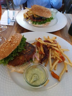 Burger at Plads'n in Copenhagen