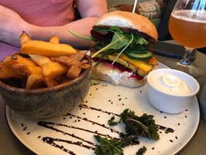 Tofu curry burger with amazing fries at Cafe Blå in Copenhagen