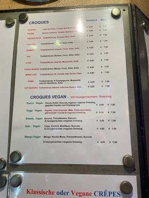 Vegan croques menu at Bistro La Famille in Hamburg
