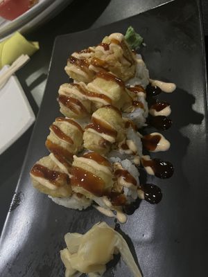 Popcorn fu roll  at Spicy Tuna Sushi in Holland