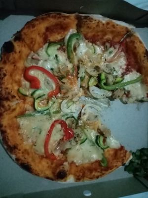 Takeaway pizza (I can't remember which option it was - Dirty something??) at The Bus Bar in 