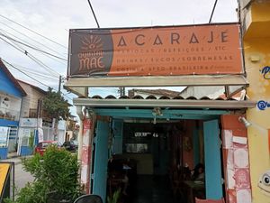 Fora at Divido Acarajé da Dira in Rio De Janeiro