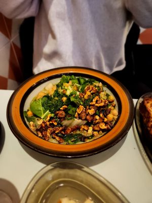 Rémiges Kikkererwtenstoof at Rabarber in Utrecht