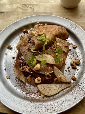 Buckwheat pancakes with hazelnut pasta and pear: tasty  at Rabarber in Utrecht
