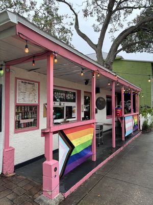 outside ordering   at Golden Dinosaurs in Gulfport