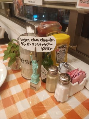 Diner-style #Veganuary at News Cafe in Tokyo