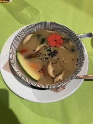 Sopa de miso 😋 at Los Fogones de Luzia in Orio