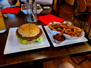  at Neue Republik Reger in Berlin